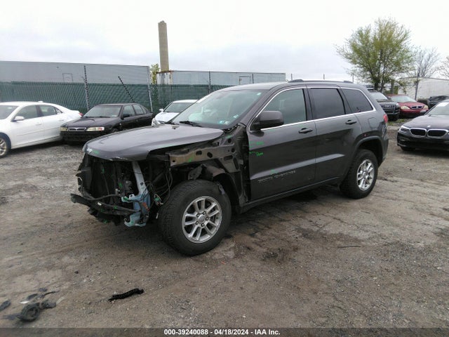1C4RJFAG5KC566532 Jeep Grand Cherokee Laredo E 4x4