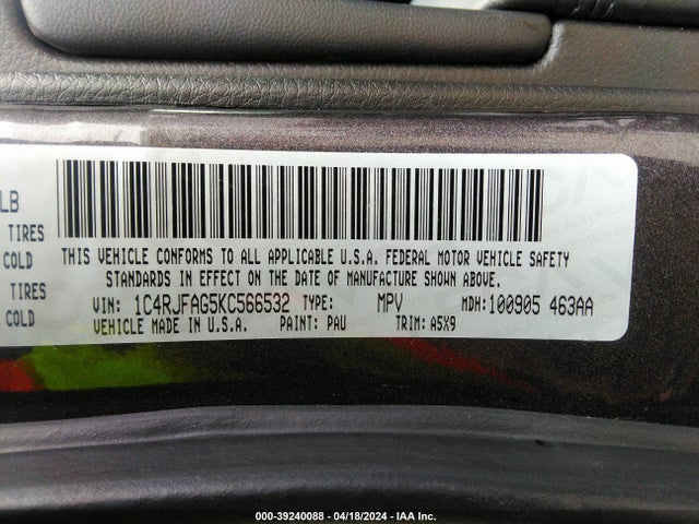 1C4RJFAG5KC566532 Jeep Grand Cherokee Laredo E 4x4