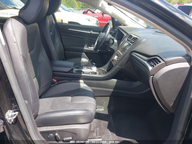 Ford Fusion Titanium 2017 3FA6P0K96HR391724 Image 5
