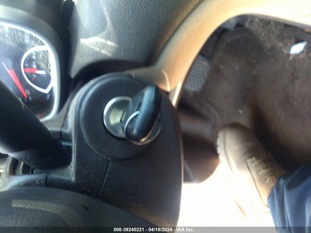 39240221 :رقم المزاد ، 1G11C5SL6FF330997 vin ، 2015 Chevrolet Malibu 1lt مزاد بيع