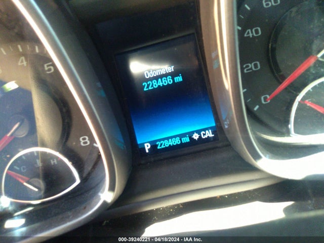 39240221 :رقم المزاد ، 1G11C5SL6FF330997 vin ، 2015 Chevrolet Malibu 1lt مزاد بيع