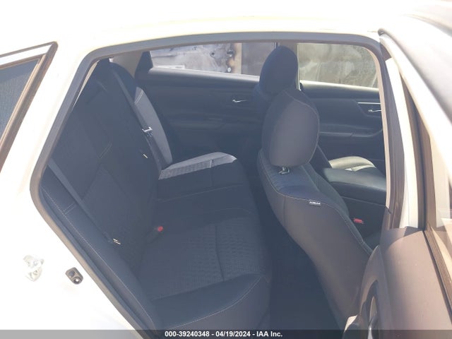 Nissan Altima 2.5 S 2016 1N4AL3AP3GC184339 Image 8