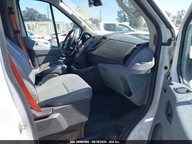 Ford Transit-150 2017 1FTYE2CM7HKA19871 Image 5