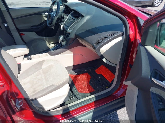 Ford FOCUS SE 2014 1FADP3F2XEL120911 Image 5