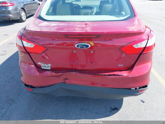 Ford FOCUS SE 2014 1FADP3F2XEL120911 Image 6
