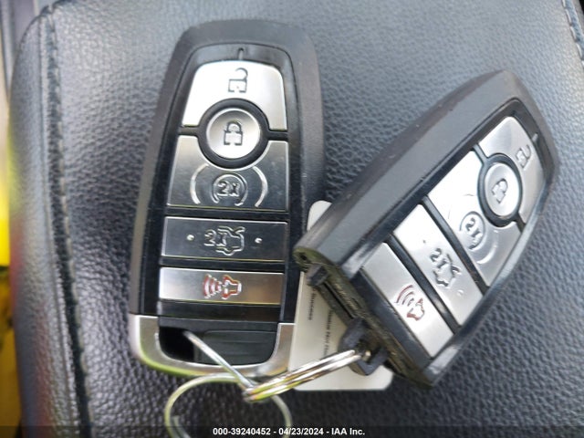 Ford Fusion Hybrid Titanium 2018 3FA6P0RU2JR273802 Image 11