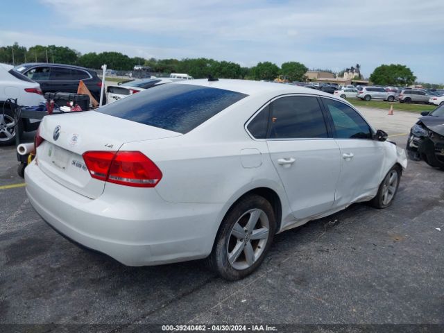 1VWAS7A38FC085156 Volkswagen Passat 1.8t Limited Edition
