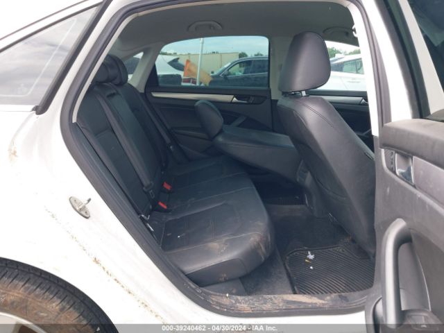 1VWAS7A38FC085156 Volkswagen Passat 1.8t Limited Edition
