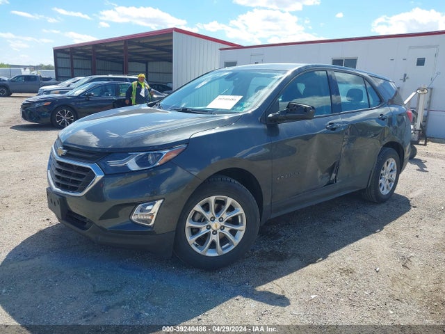 Chevrolet EQUINOX LS 2018 2GNAXHEV4J6319811 Image 2
