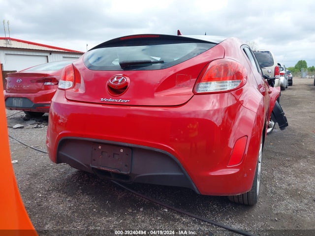 Hyundai Veloster Base W/black 2014 KMHTC6AD9EU184813 Image 17