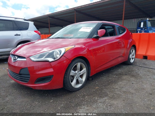 Hyundai Veloster Base W/black 2014 KMHTC6AD9EU184813 Image 2