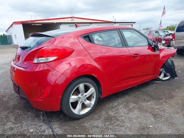 Hyundai Veloster Base W/black 2014 KMHTC6AD9EU184813 Image 4