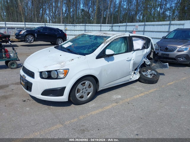 Chevrolet Sonic Ls Auto 2016 1G1JA6SG3G4169262 Image 2