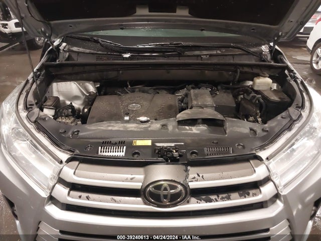 Toyota Highlander Xle 2017 5TDJZRFH5HS522739 Image 10