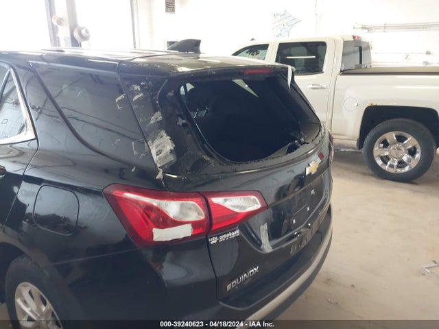 Chevrolet EQUINOX LT 2018 2GNAXSEV2J6185670 Image 6