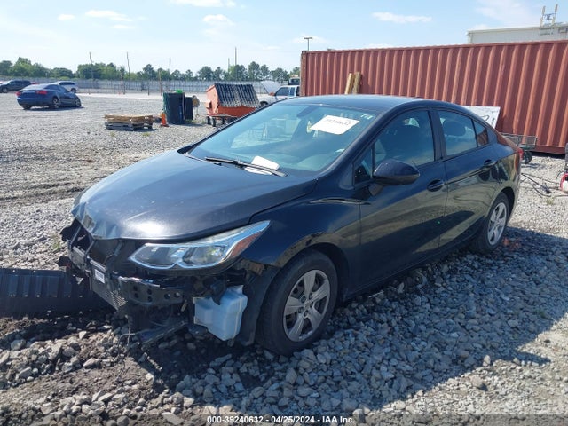 Chevrolet Cruze Ls Auto 2017 1G1BC5SMXH7191791 Image 2