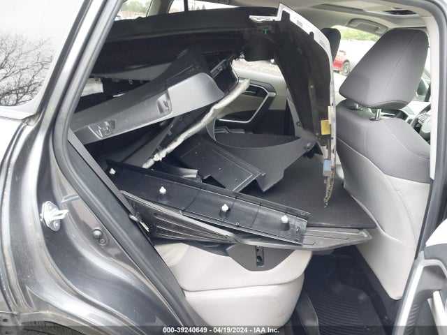 Toyota Rav4 Xle 2019 JTMP1RFV0KD516163 Image 8
