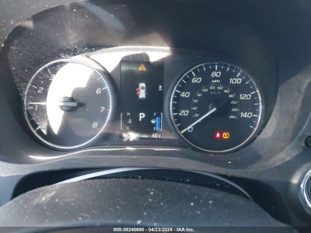 JA4AD3A31HZ067744 Mitsubishi Outlander Se