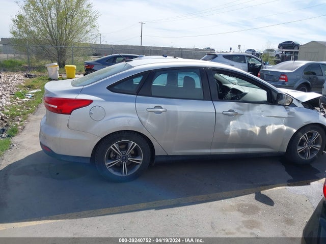 Ford FOCUS SE 2016 1FADP3FE3GL239624 Image 13