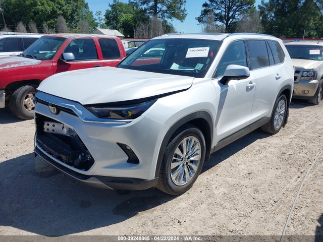 Toyota Grand Highlander Platinum 2024 5TDAAAB59RS044993 Image 2