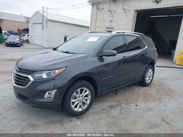 Chevrolet EQUINOX LT 2018 2GNAXSEV4J6289139 Image 2