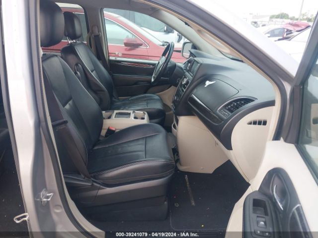 2C4RC1BG6ER444429 Chrysler Town & Country Touring