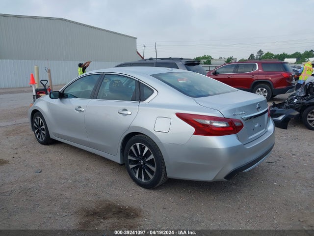 Nissan Altima 2.5 Sv 2018 1N4AL3AP3JC261010 Image 3