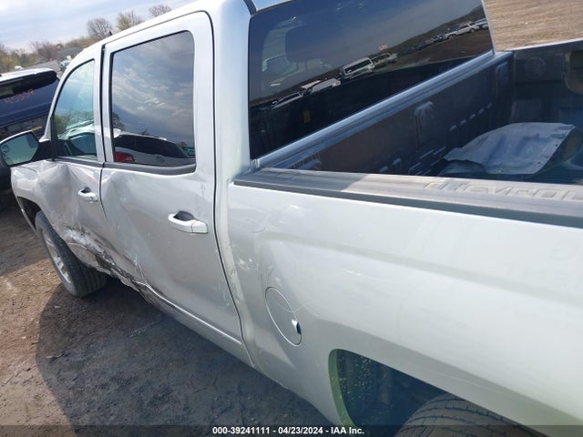 Chevrolet Silverado 1500 2lt 2018 3GCUKRECXJG300483 Image 14