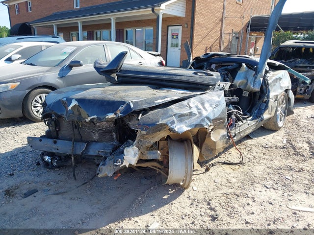 Chevrolet Camaro 1ls 2014 2G1FE1E33E9198325 Image 2