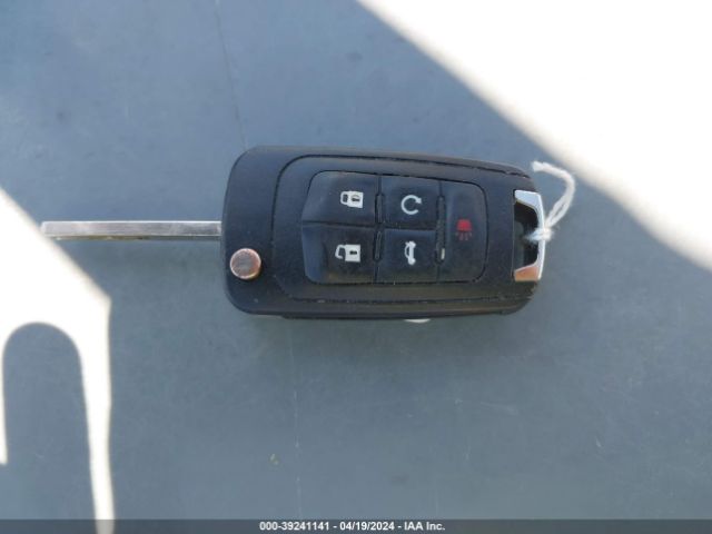 KL7CJKSB6FB239048 Chevrolet Trax 1ls
