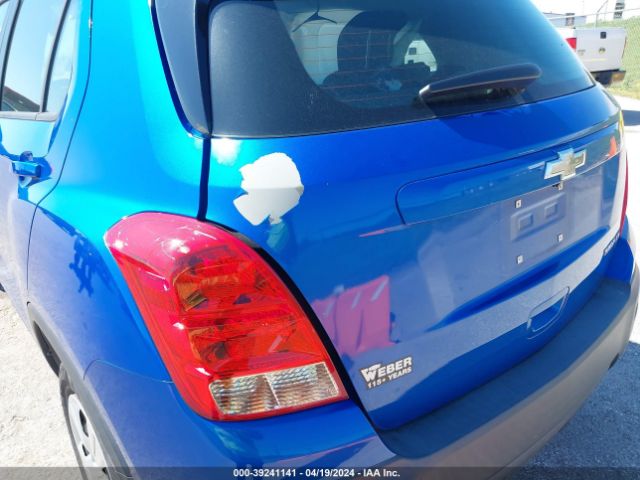 KL7CJKSB6FB239048 Chevrolet Trax 1ls