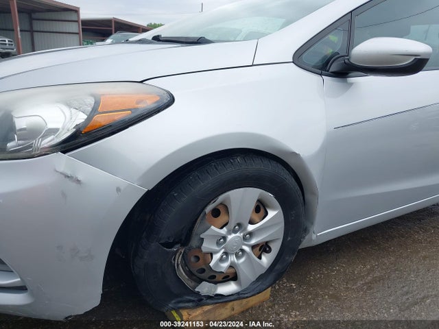 KIA FORTE LX 2015 KNAFK4A61F5437254 Image 6