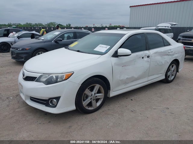 Toyota CAMRY SE 2014 4T1BF1FK3EU802513 Image 2