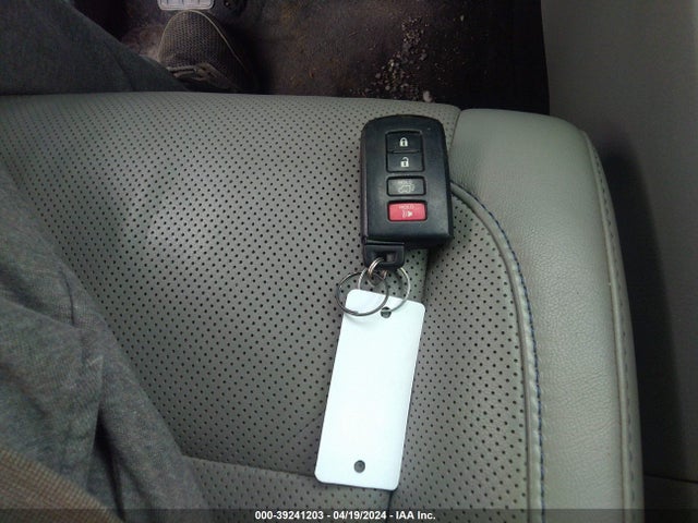 5TDYKRFH4ES010372 Toyota Highlander Limited V6