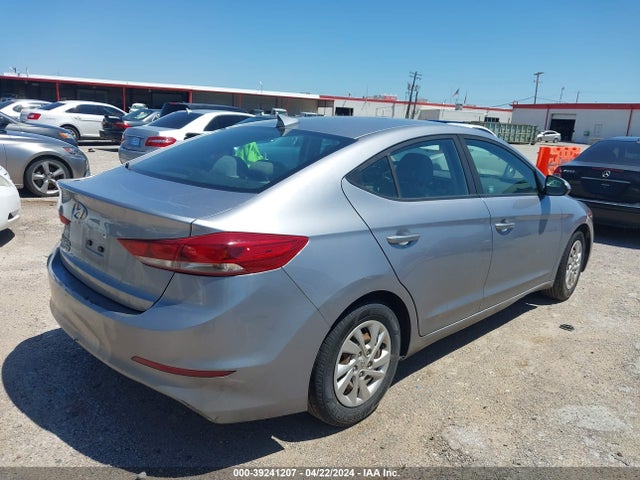 Hyundai ELANTRA SE 2017 5NPD74LF6HH166946 Image 4