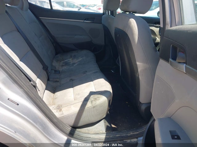 Hyundai ELANTRA SE 2017 5NPD74LF6HH166946 Image 8