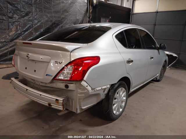 Nissan Versa 1.6 Sv 2014 3N1CN7AP3EL810822 Image 4