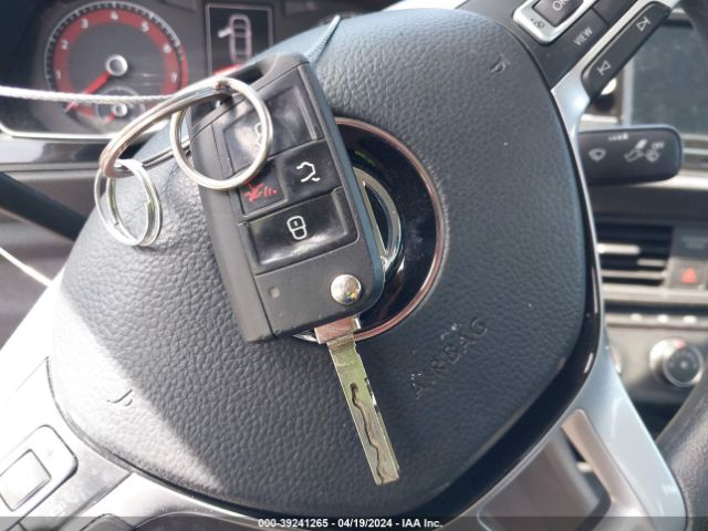 3VWC57BU4KM145613 Volkswagen Jetta 1.4t R-line/1.4t S/1.4t Se