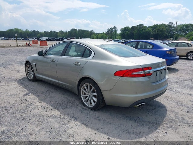 2012 JAGUAR XF SAJWA0FB5CLS51259 Photo 2