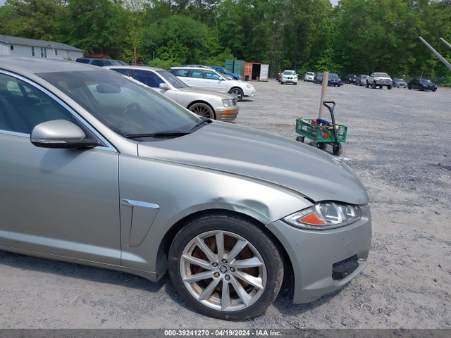 2012 JAGUAR XF SAJWA0FB5CLS51259 Photo 5