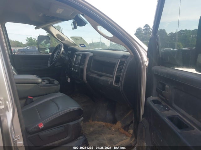 3C6UR5CJ8FG576536 RAM 2500 Tradesman
