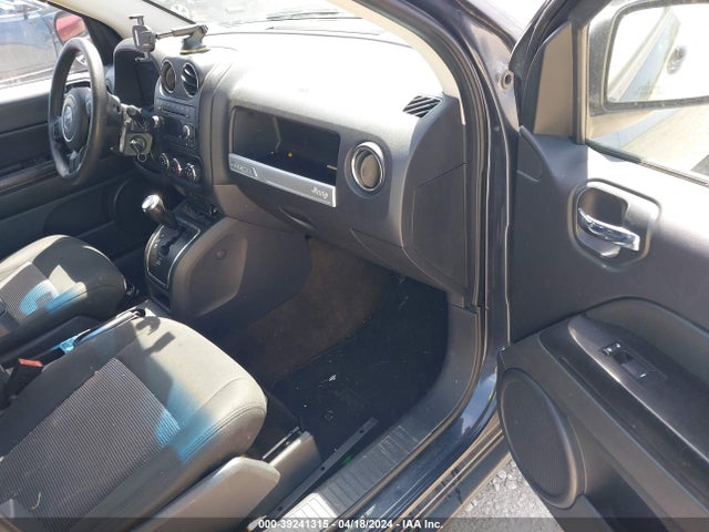 Jeep Compass Sport 2014 1C4NJCBA9ED595361 Image 5