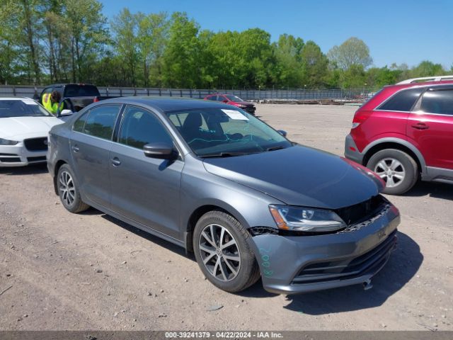 2017 Volkswagen Jetta 1.4t Se მანქანა იყიდება აუქციონზე, vin: 3VWDB7AJ1HM280948, აუქციონის ნომერი: 39241379