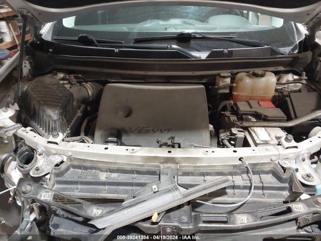 Chevrolet Traverse Ls 2018 1GNERFKW6JJ135700 Image 10