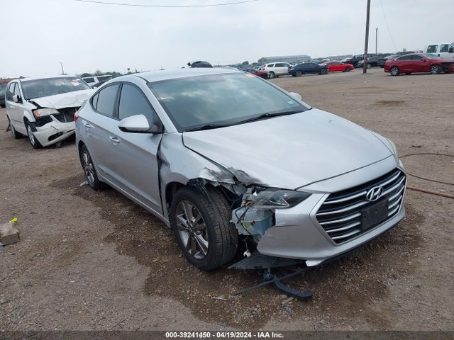2017 5NPD84LF2HH040841 main image