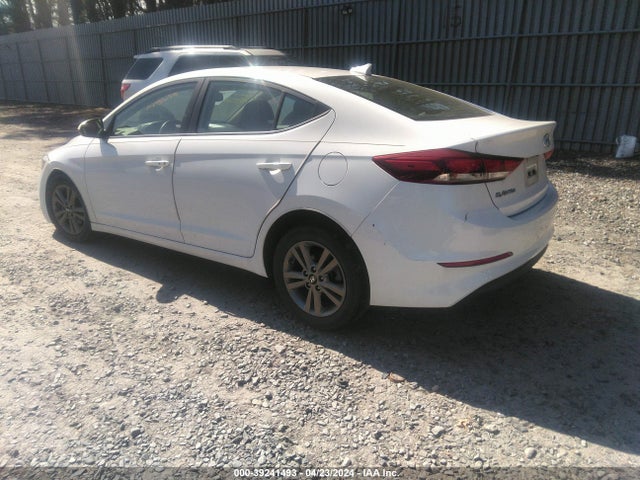 Hyundai Elantra Value Edition 2018 5NPD84LF2JH377578 Image 3