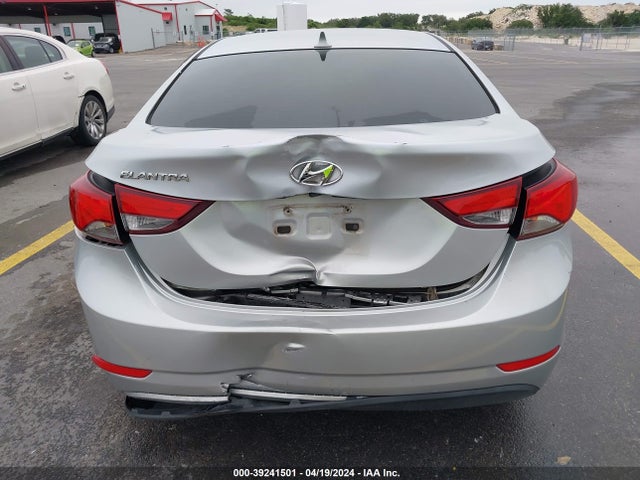 Hyundai ELANTRA SE 2014 5NPDH4AE1EH471323 Image 16