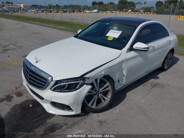 WDDWF4JB2HR300720 Mercedes-Benz C 300 Luxury/sport