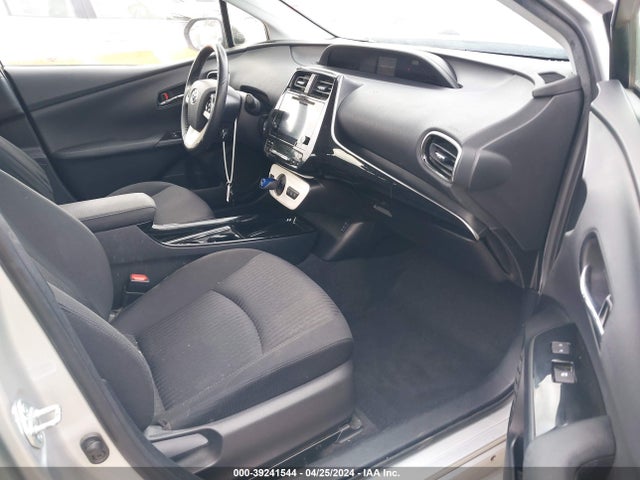 Toyota Prius Prime Plus 2017 JTDKARFP6H3001792 Image 5