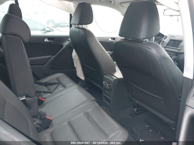 WVGRV7AX2HW507810 Volkswagen Tiguan 2.0t Wolfsburg Edition